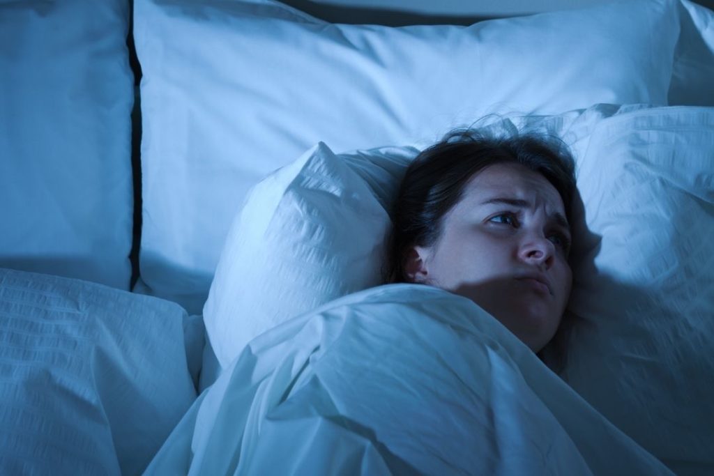 5 Signs That Indicate You May Have a Sleeping Disorder 4